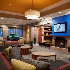 Courtyard By Marriott Toronto Downtown